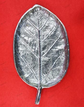 Metallic Leaf-Shaped Platter - Silver